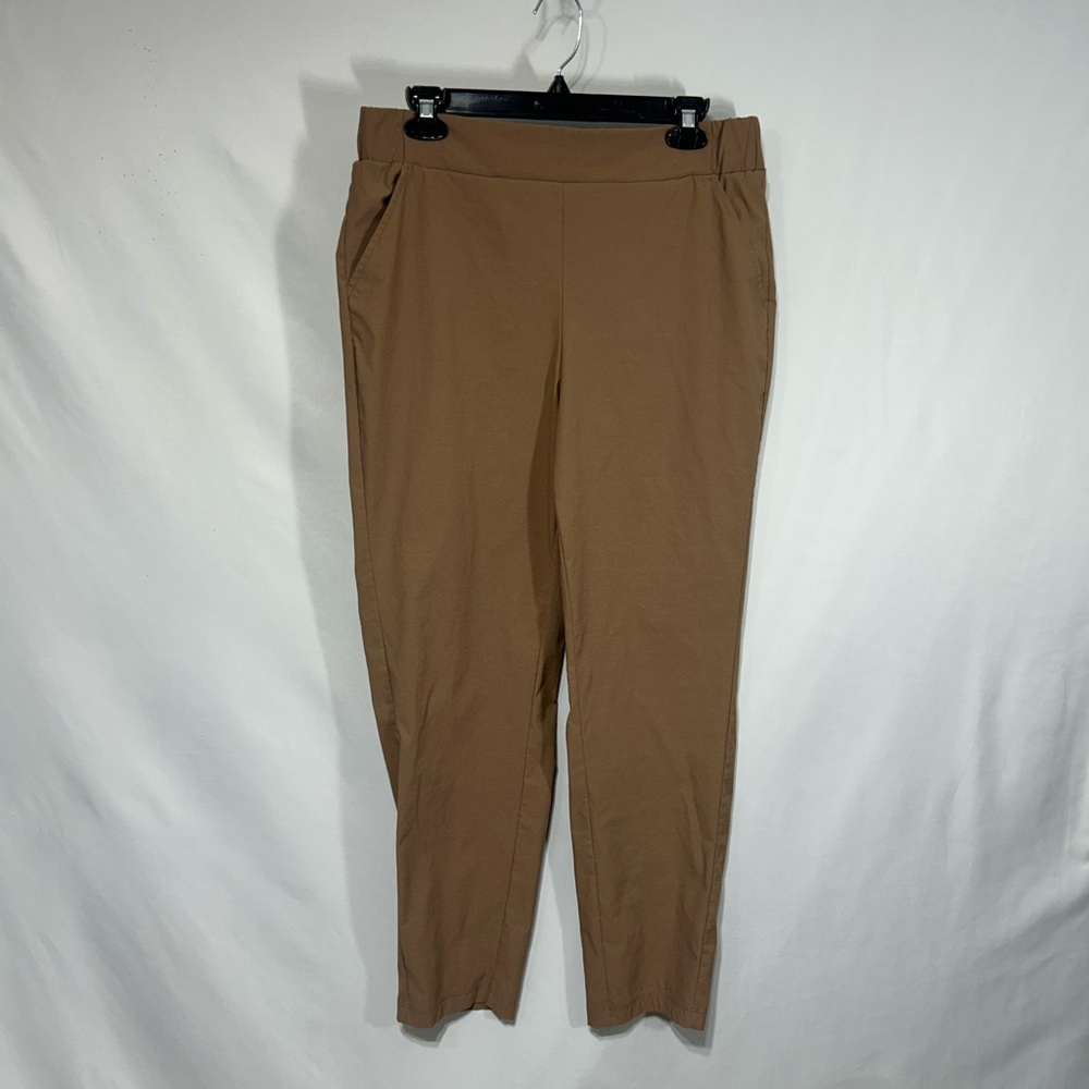Classic Straight-Leg Pants in Camel Brown